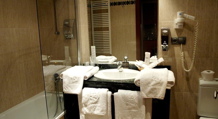 Aparthotel Alaska - Photo 14