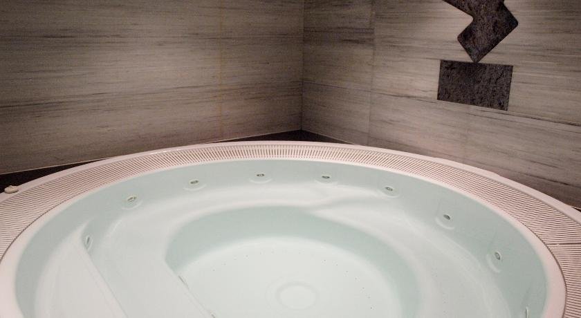 Aparthotel Alaska - Photo 15