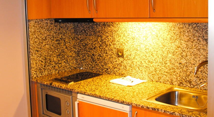 Aparthotel Alaska - Photo 34