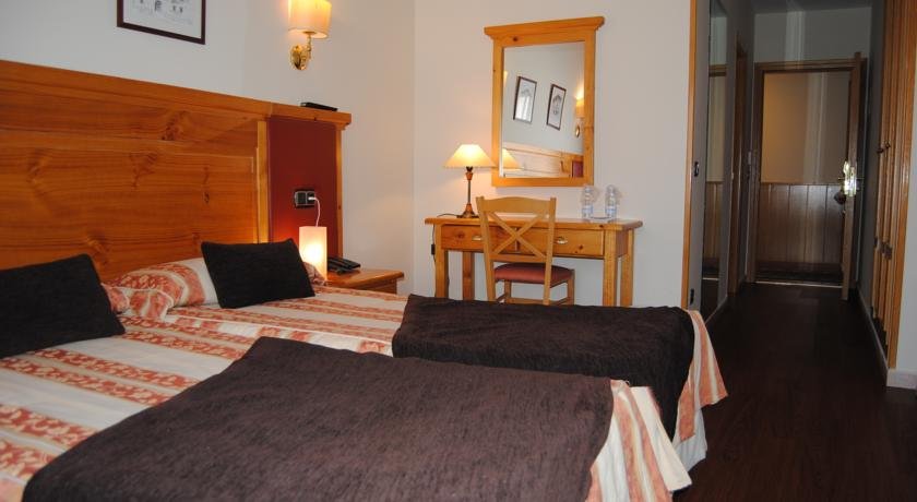 Hotel Meta - Photo 13