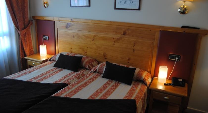 Hotel Meta - Photo 14