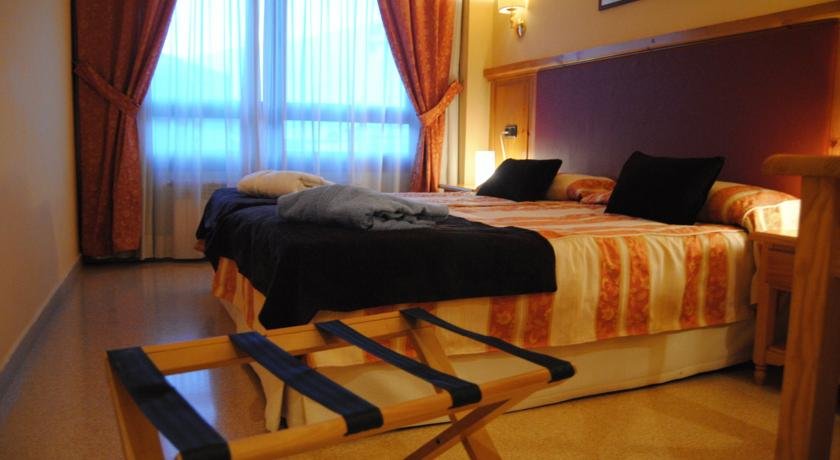 Hotel Meta - Photo 6