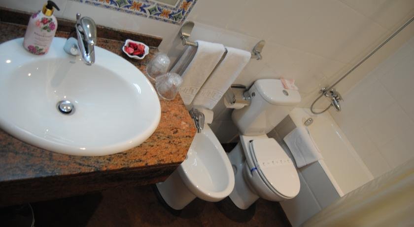 Hotel Meta - Photo 9