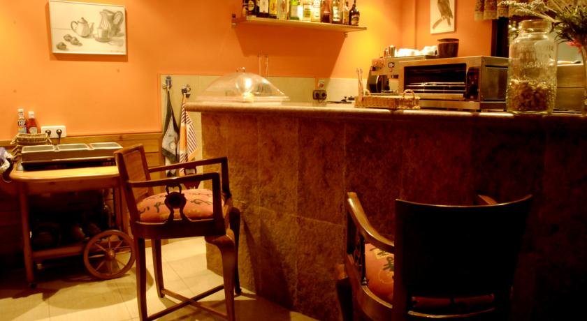 Petit Hotel - Photo 2