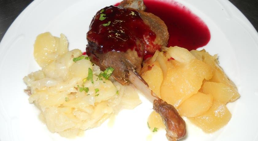 Hotel Kandahar - Photo 38