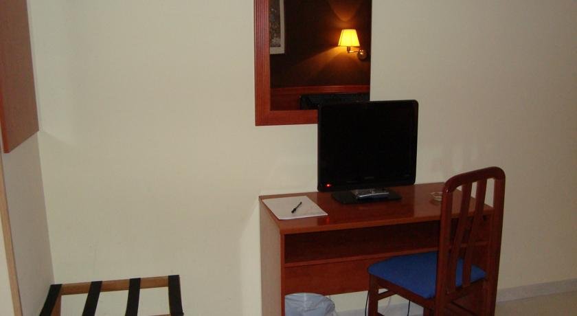 Hotel Guineu - Photo 12