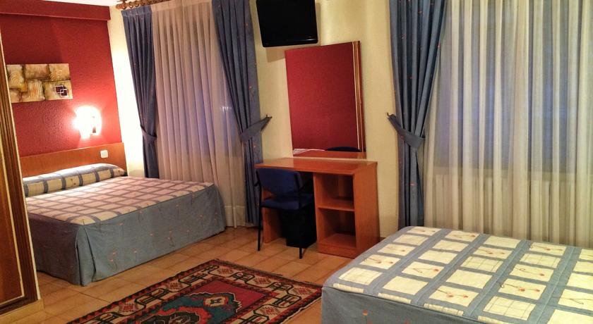 Hotel Casado - Photo 13