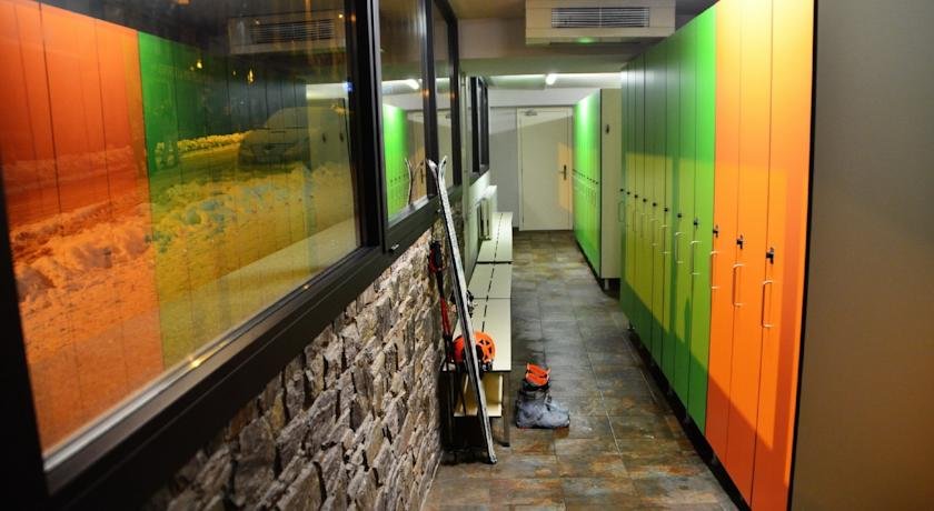 Hotel Cristina - Photo 22