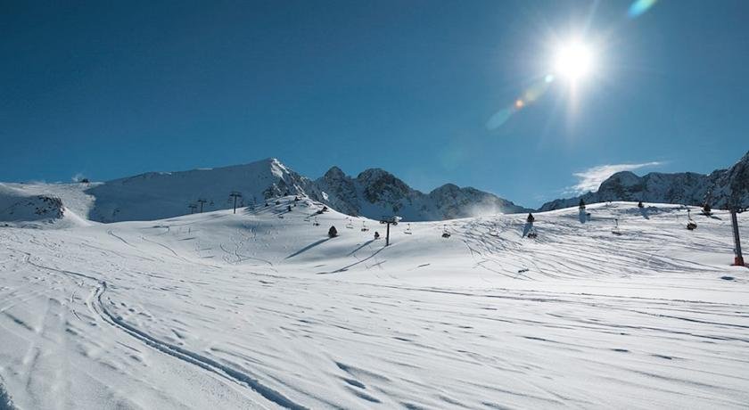 Hotel Cristina - Photo 24