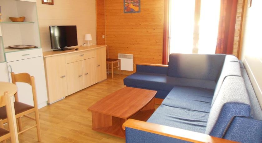 Apartamentos Nevada I y II - Photo 2