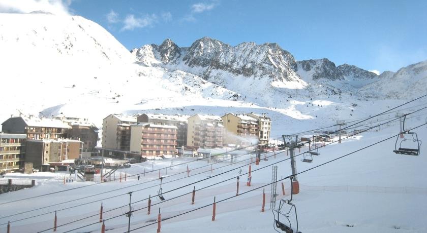 Apartamentos Nevada I y II - Photo 30