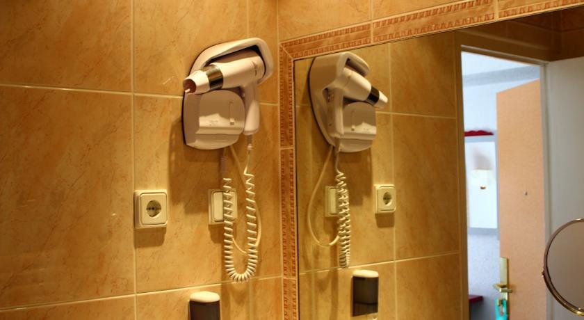 Hotel Panda - Photo 11