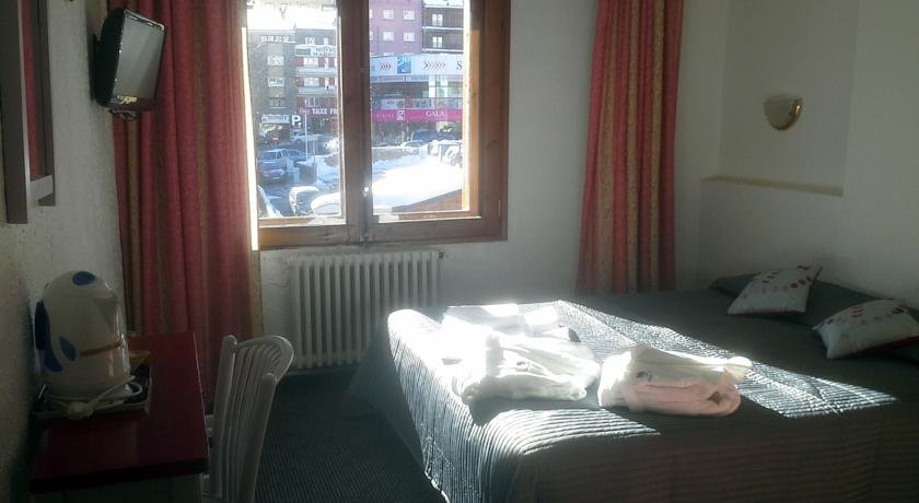 Hotel Panda - Photo 21