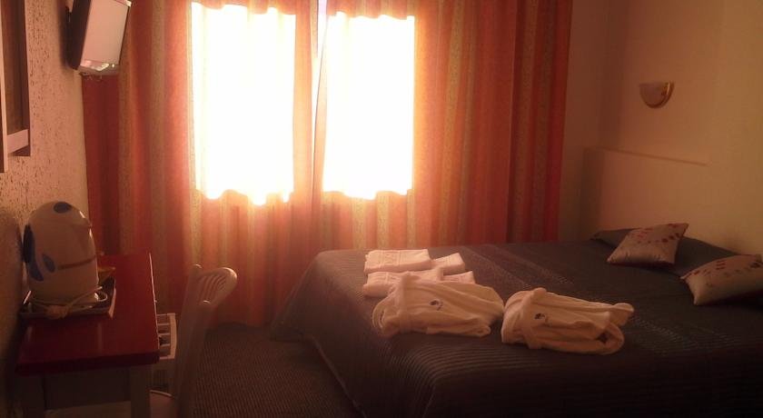 Hotel Panda - Photo 29