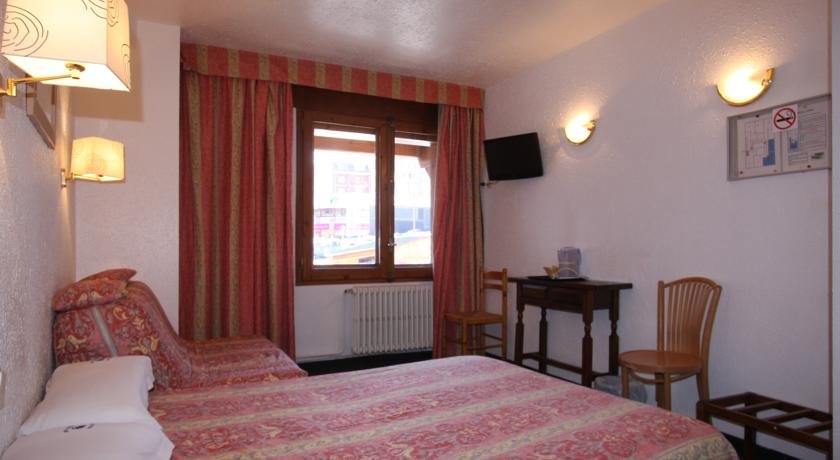 Hotel Panda - Photo 4