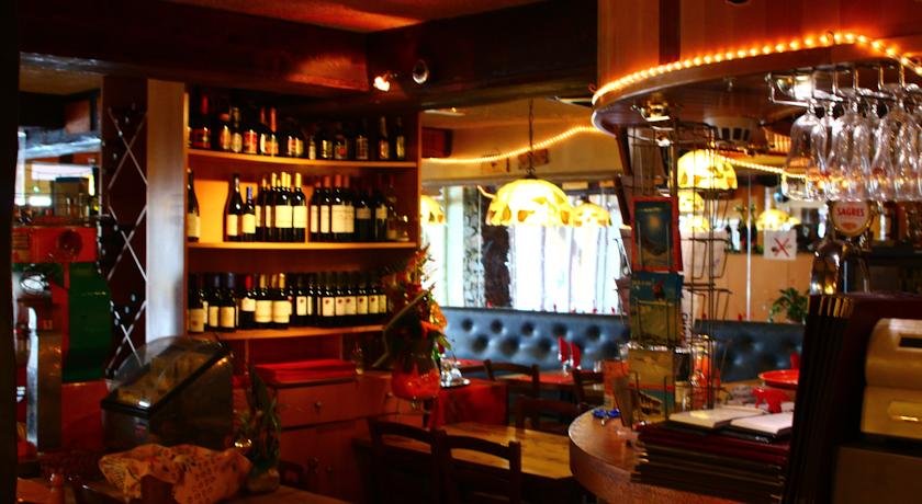 Hotel Panda - Photo 6