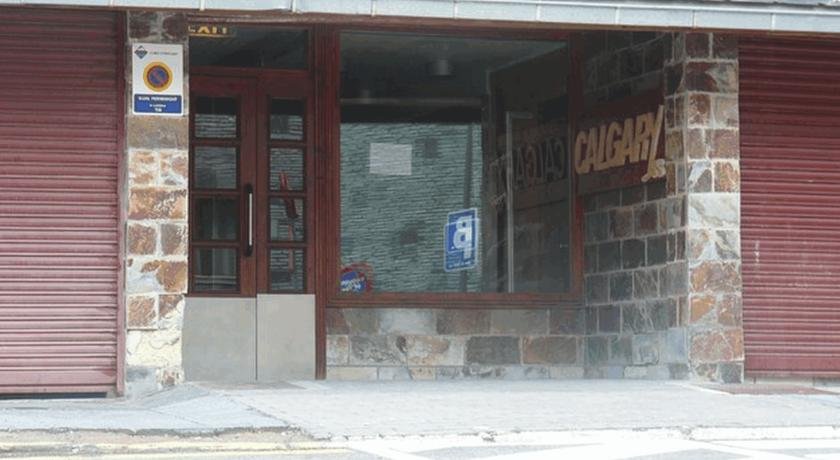 Apartamentos Calgary - Photo 2