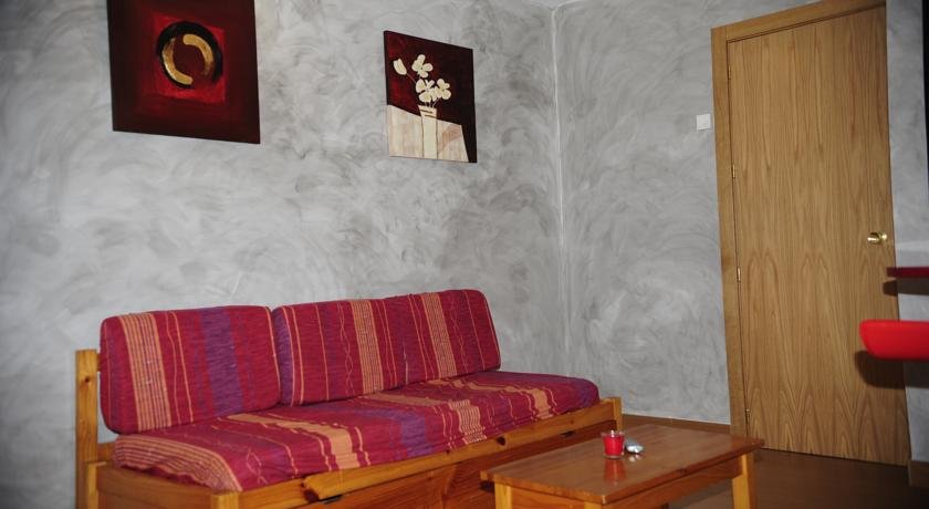 LCB Apartamentos Lake Placid - Photo 3