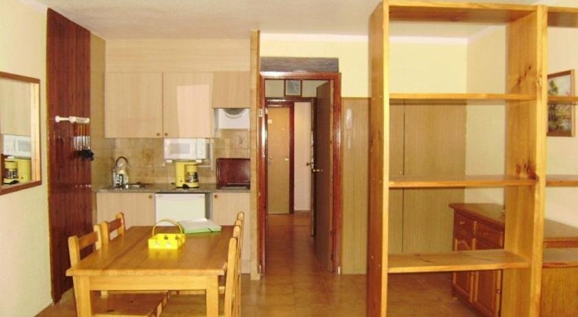 Apartamentos Sapporo 3000