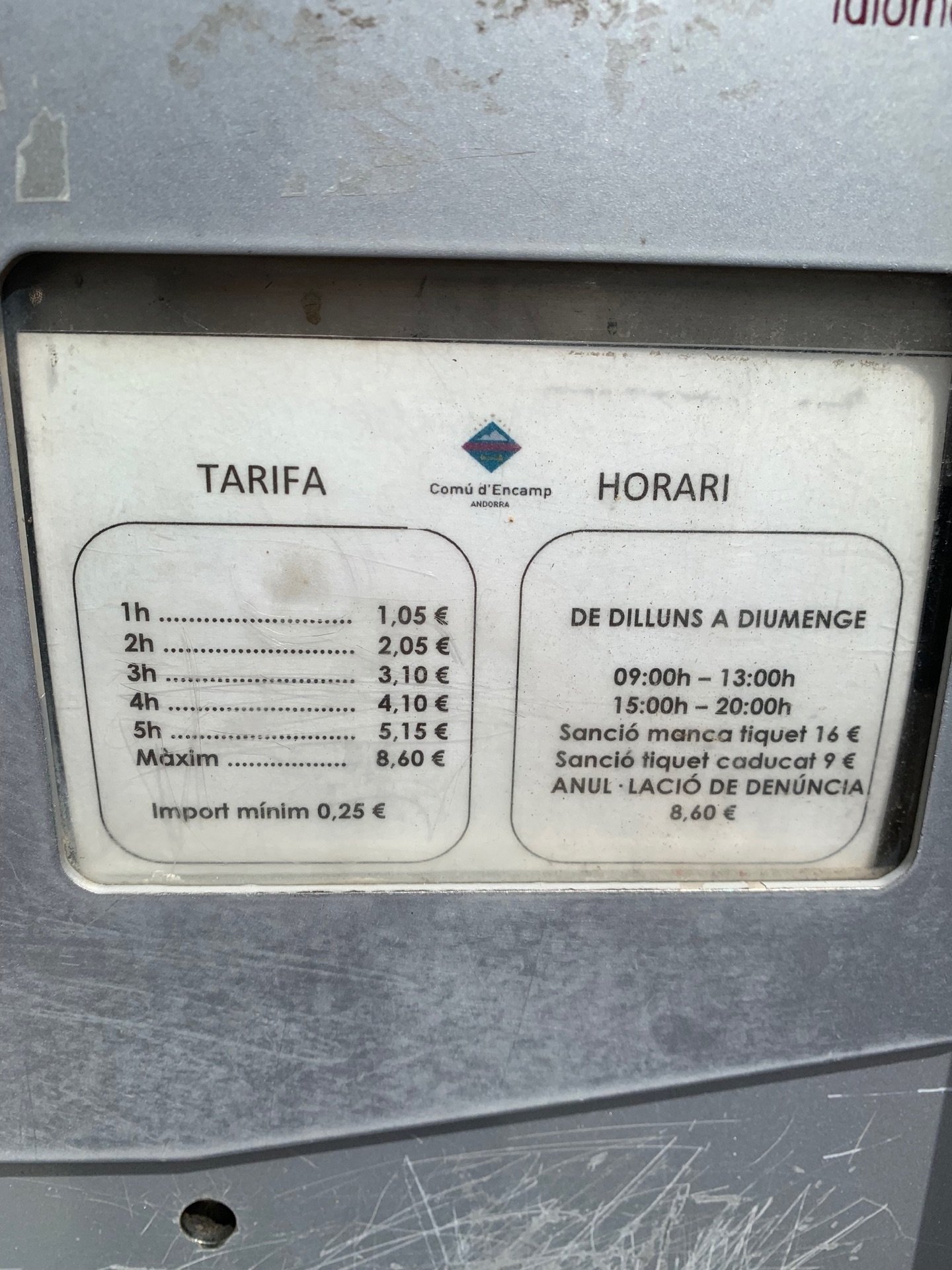 Parking Zones Bleues Pas de la Case